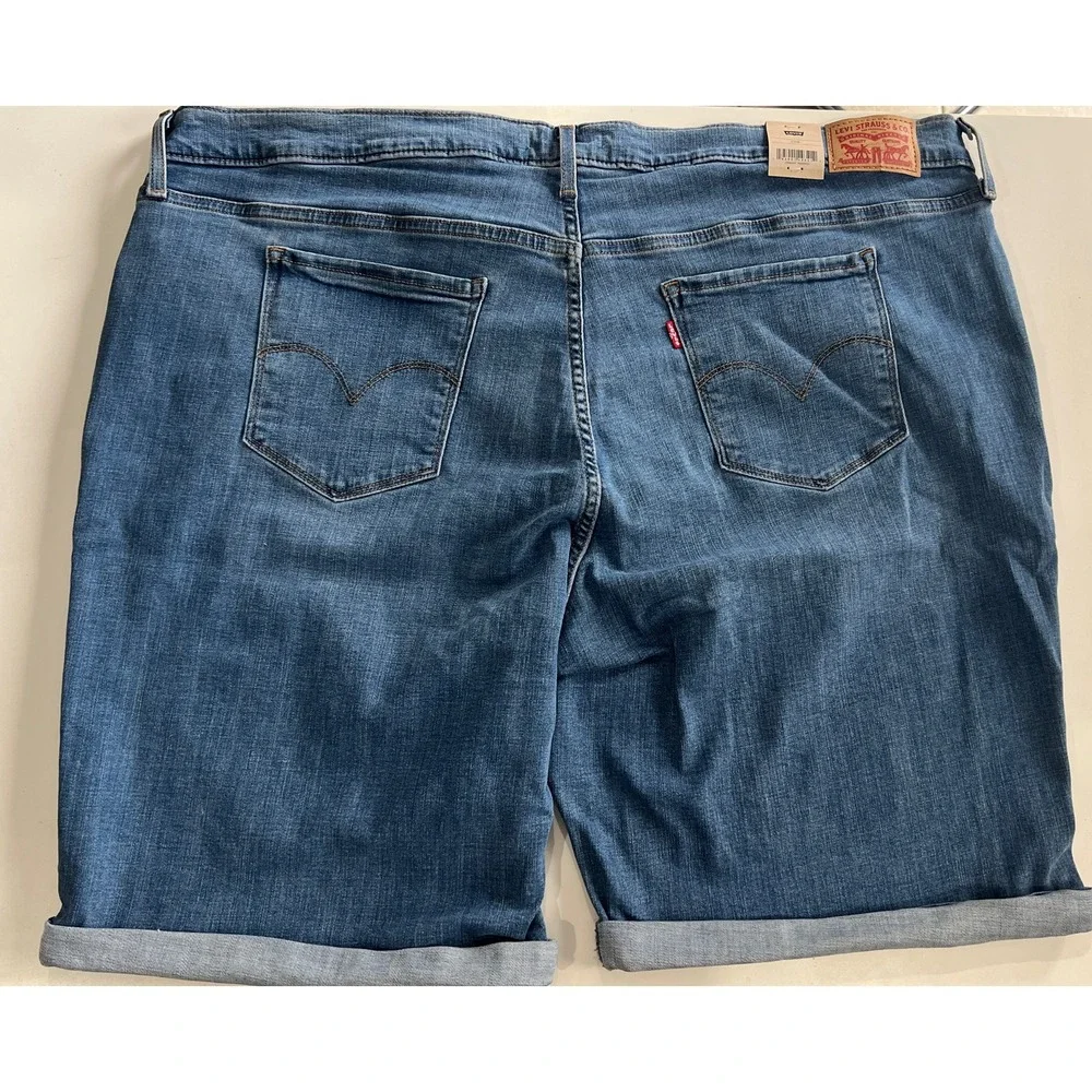 Levi's NEW Classic Bermuda Blue Jeans Shorts Hypersoft Mid-Rise Womens Size 24W - Picture 6 of 6